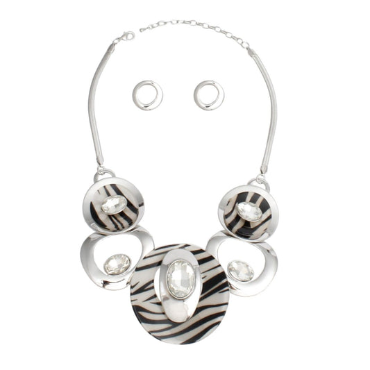 Necklace Silver Zebra Circular Bib for Women