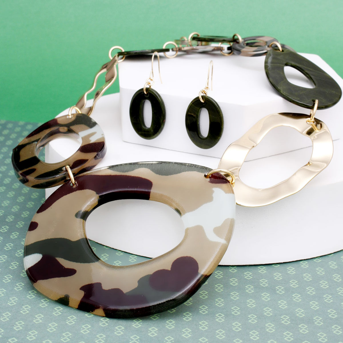 Link Collar Warrior Chic Camouflage Necklace