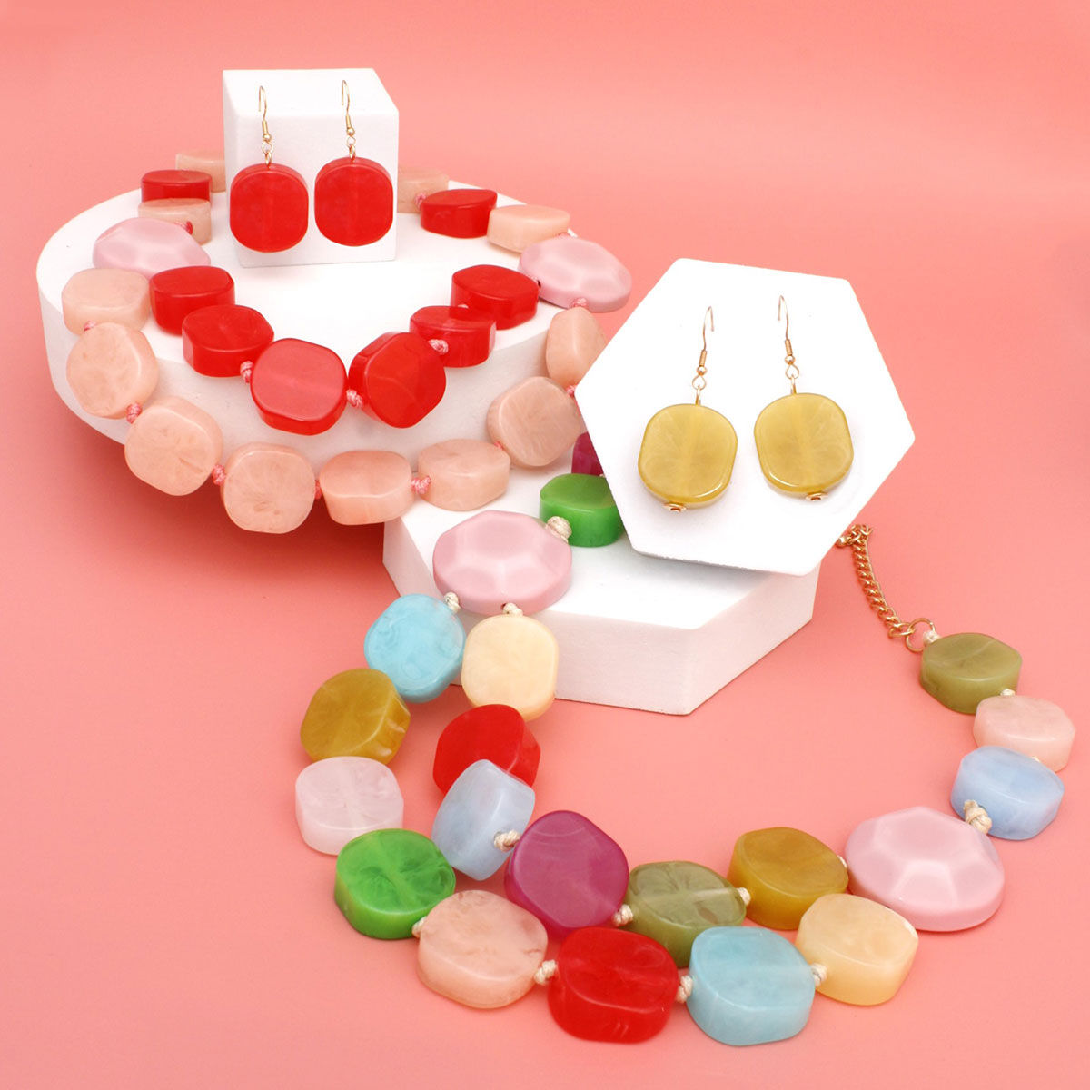 Bead Pink Marbled Geometric Chunky Necklace