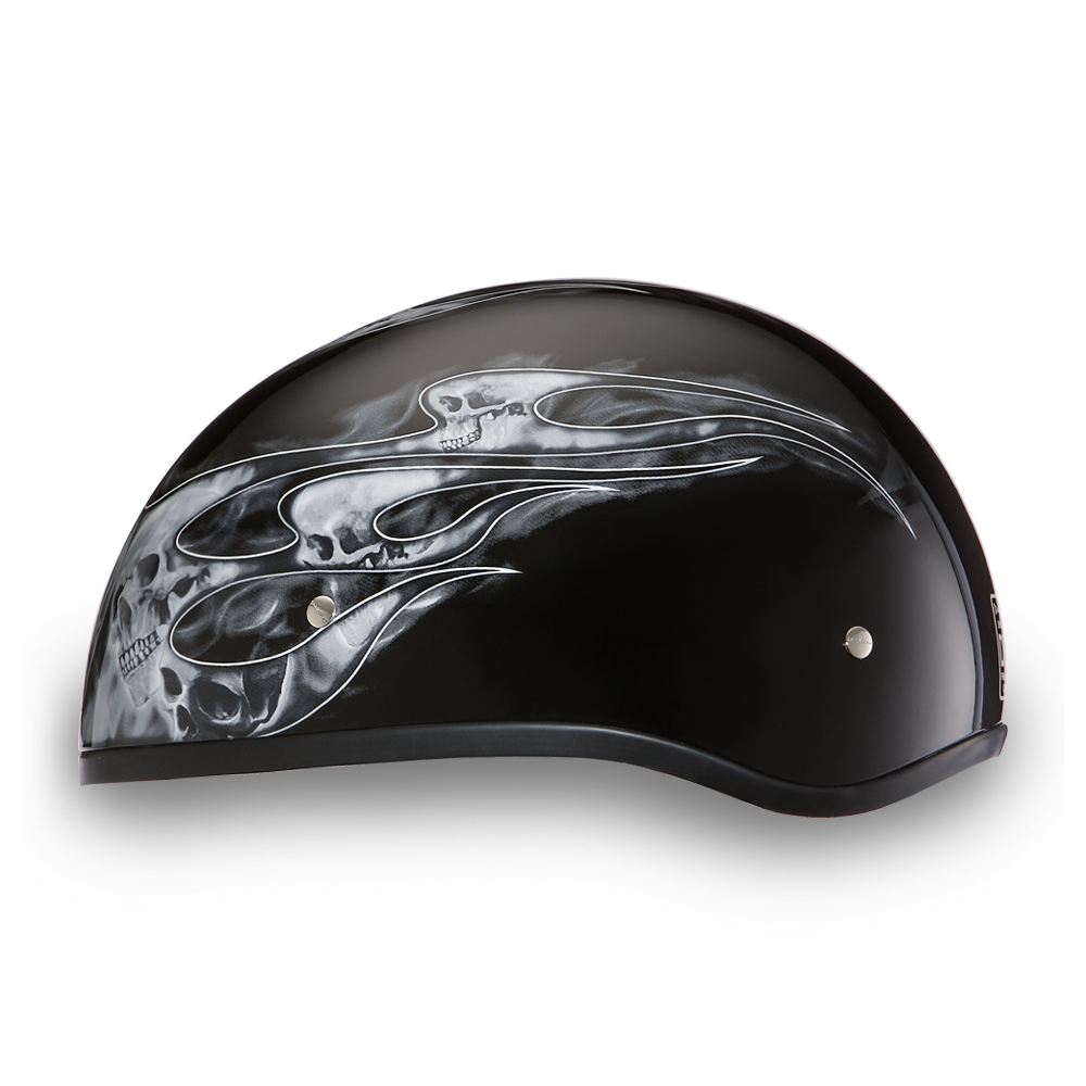 Side View D.O.T. DAYTONA SKULL CAP - W/ SKULL SILVER FLAMES