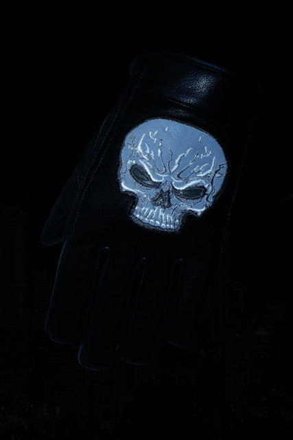 Skull Design Used on Reflective Skull Short Glove