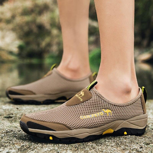 Summer Mesh Beach Men Shoes Lightweight Breathable Walking Footwear New Slip-On Comfortable Outdoor Walking Footwear Non-Slip Running Climbing Shoes Sneakers Lightweight Breathable Walking Shoes