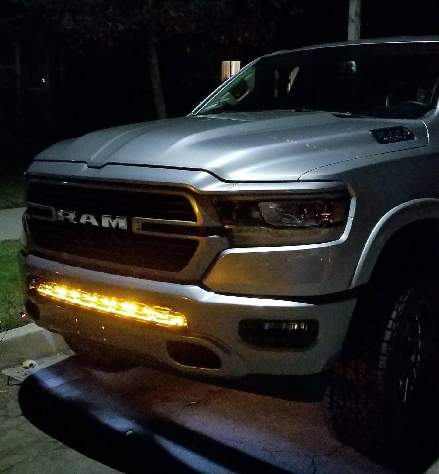 2019-2024 RAM 1500 Single 40in Light Bar
