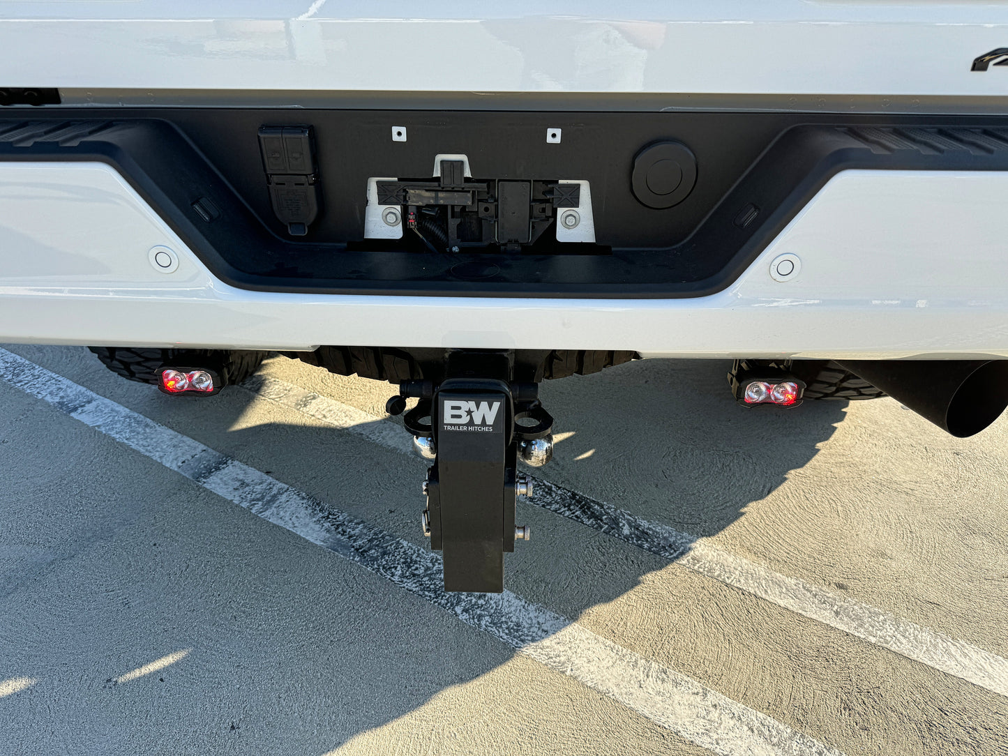 2020+ Sierra 2500/3500 HD Reverse Kit