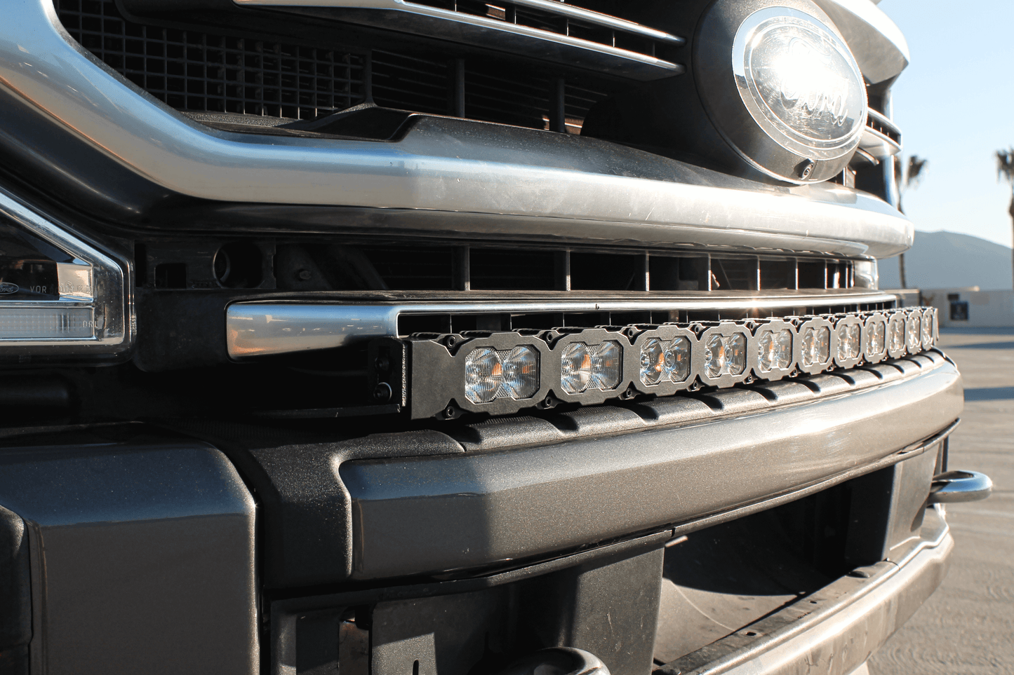 2020-2022 Ford Super Duty F250/350/450 40in Light Bar - PRO