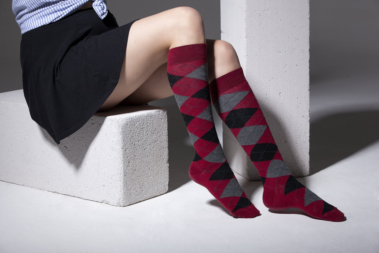 Women's High-Class Argyle Knee High 5 Pack Socks Set
