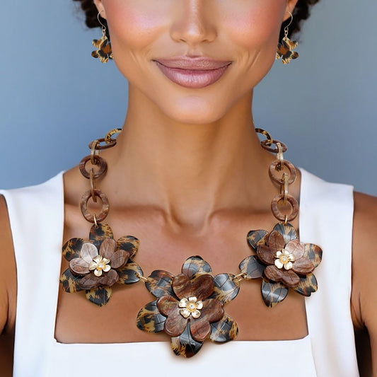 Collar Marbled Leopard Links 3D Flower Necklace