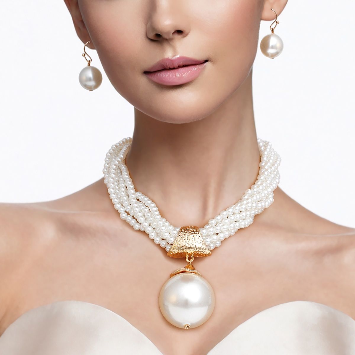 Pendant XL Cream Pearl 6 Strand Twisted Choker