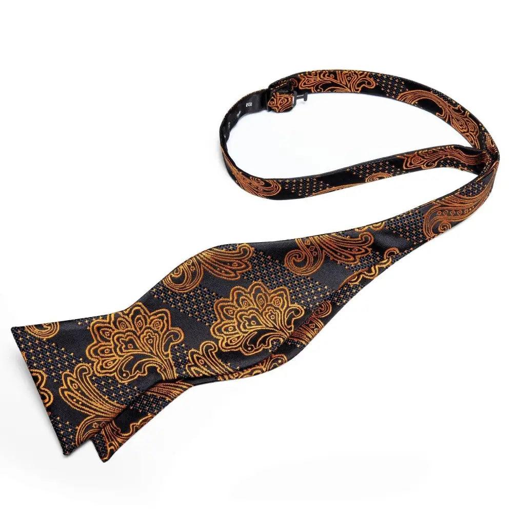 Business Elegant Gold Black Pattern Elegant Wedding Silk Bowtie Men Butterfly Fashion Bow Ties Pocket Square Classic Business Tuxedo Wedding Bowties Handkerchief Set
