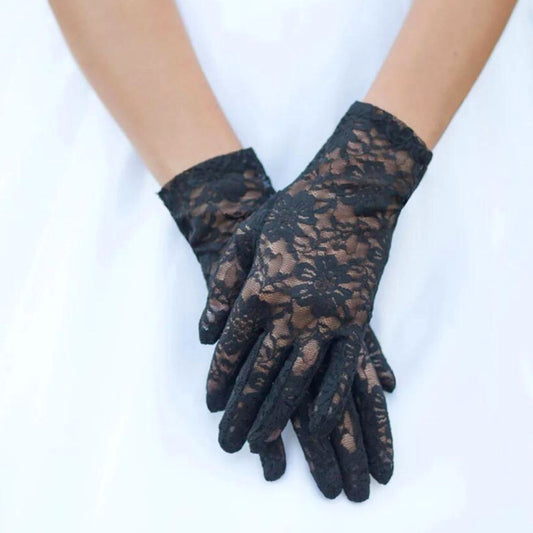 Black Short Lace Gloves