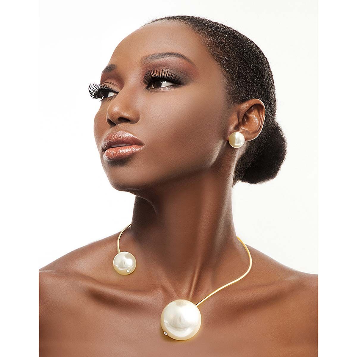 Gold Rigid Wrap Pearl Choker