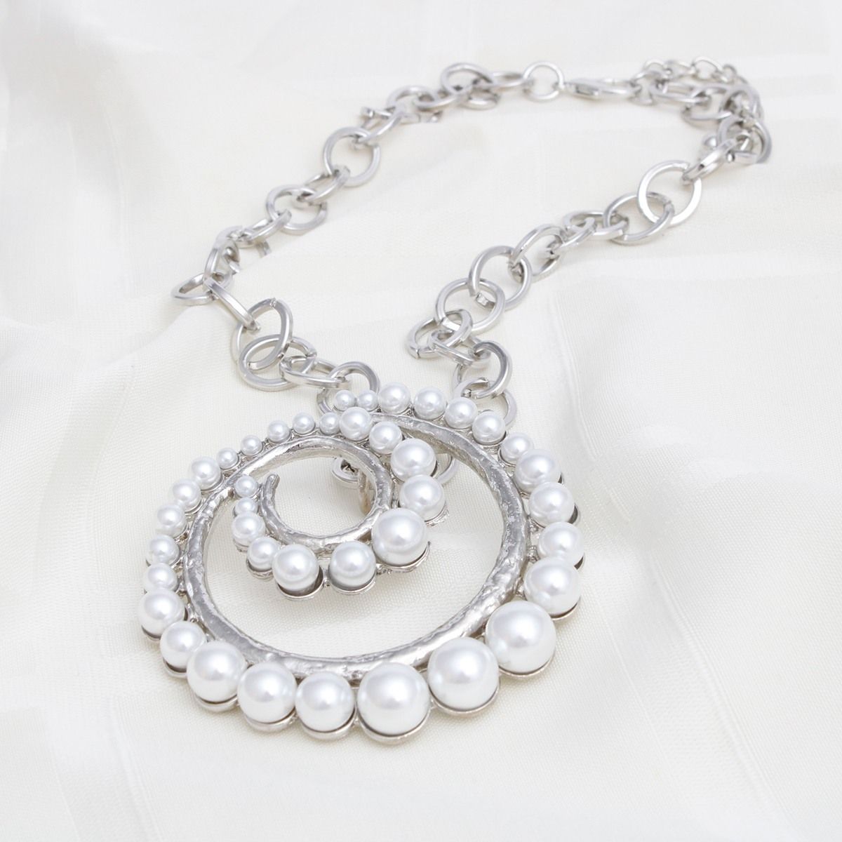Pendant Spiral Pearl Silver Chain Modern Necklace