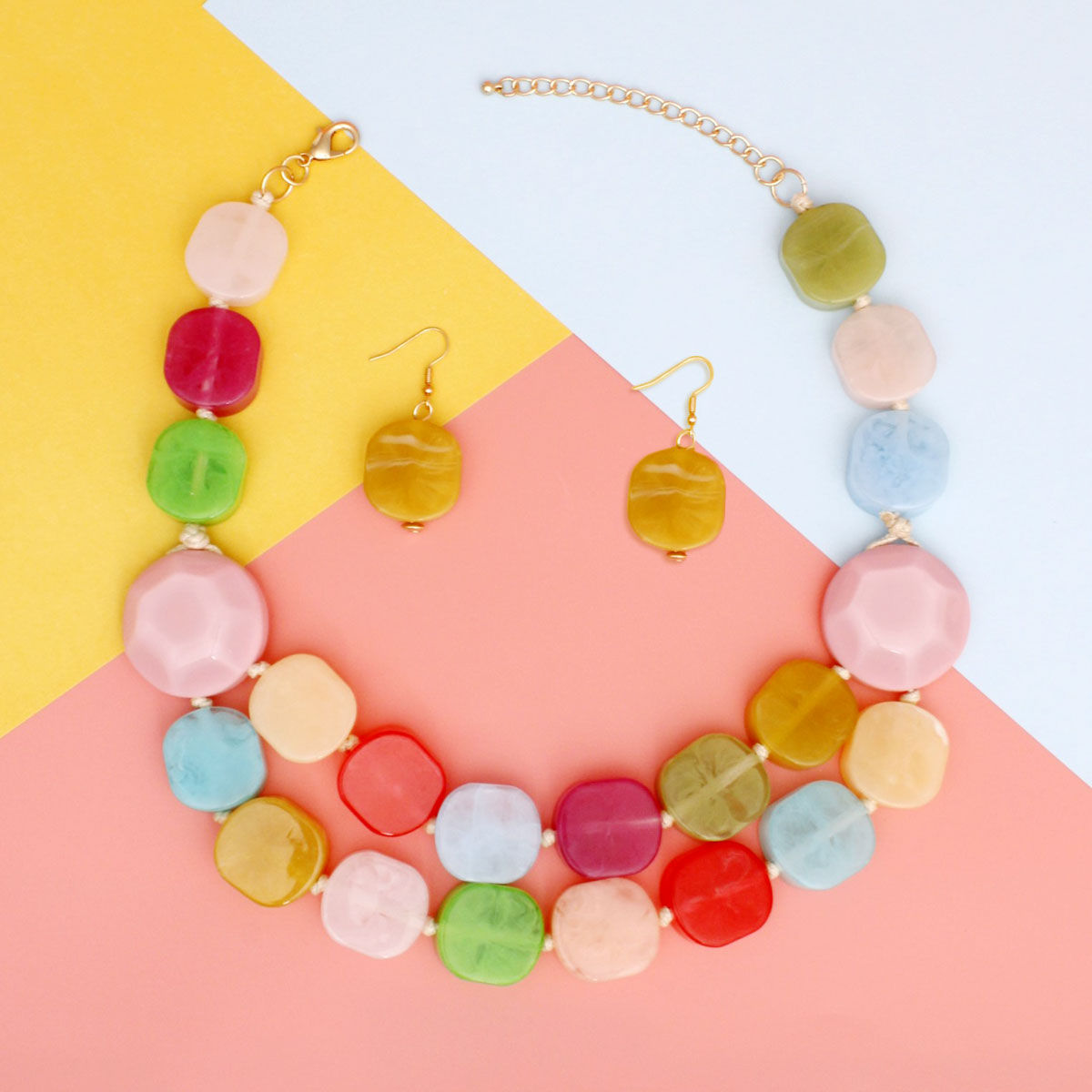 Bead Multicolor Marbled Geometric Chunky Necklace