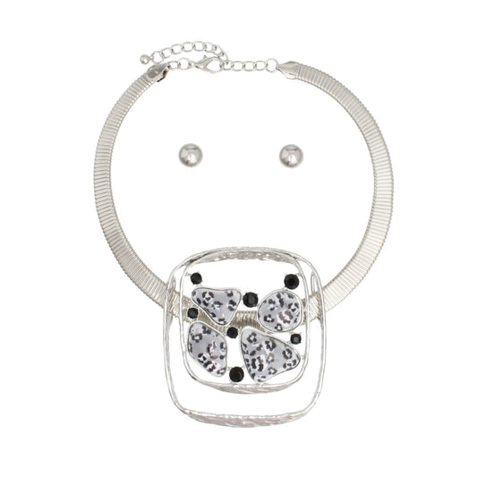 Chunky Collar Exotic Silver Leopard Safari Necklace