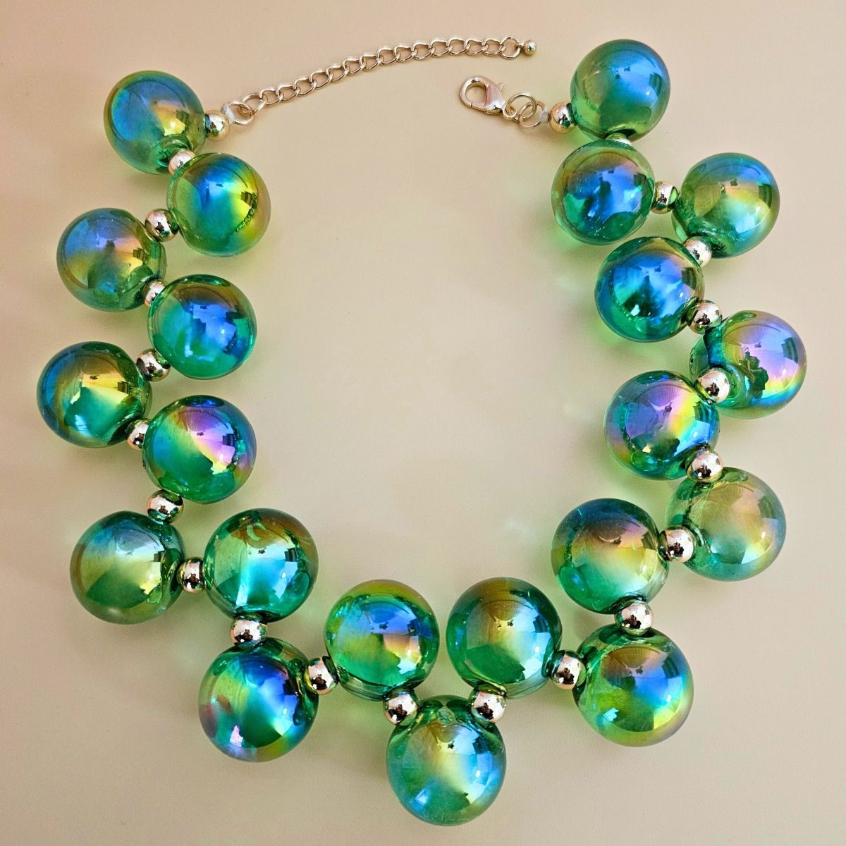 Necklace Green Iridescent Bubble Ball Bead Set