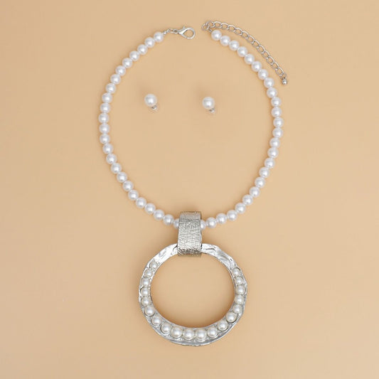 Pendant Sculpted Silver Ring White Pearl Necklace