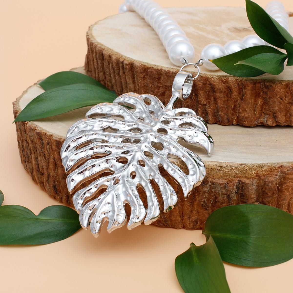 White Pearl Silver Palm Leaf Pendant Necklace