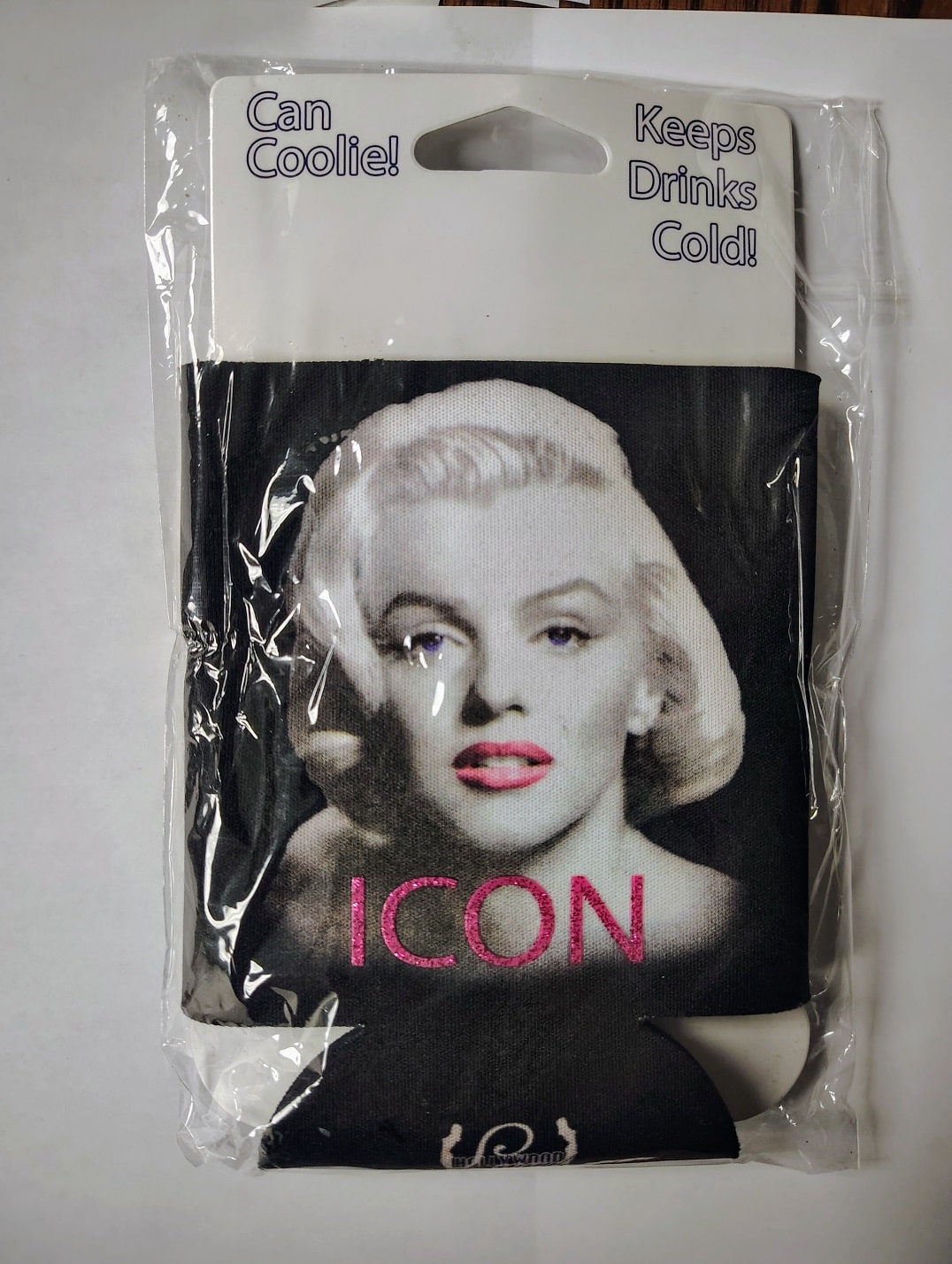 Marilyn Monroe Icon Can Cooler Coolie Huggie Holder Beverage Insulator