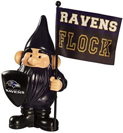 Gnome figurine holding a 'Ravens Flock' flag with a shield featuring the Ravens logo.