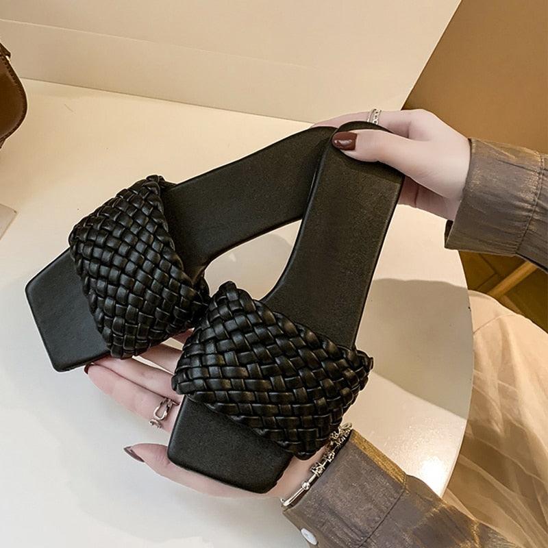 Party Luxury Ladies Slippers Charm Design Open-Toe Beach Flat Sandals Casual Flip Flops Women Shoes Flat Sandals Slip On Slide Sandals Leather Strap Flat Sandals