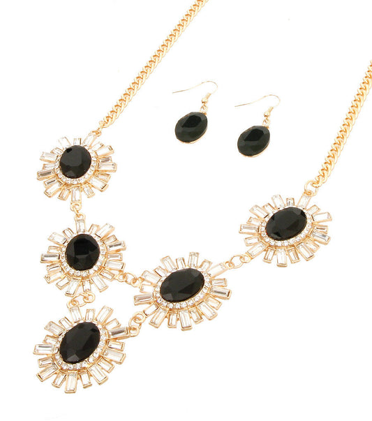 Flower Black Pendant Necklace Set