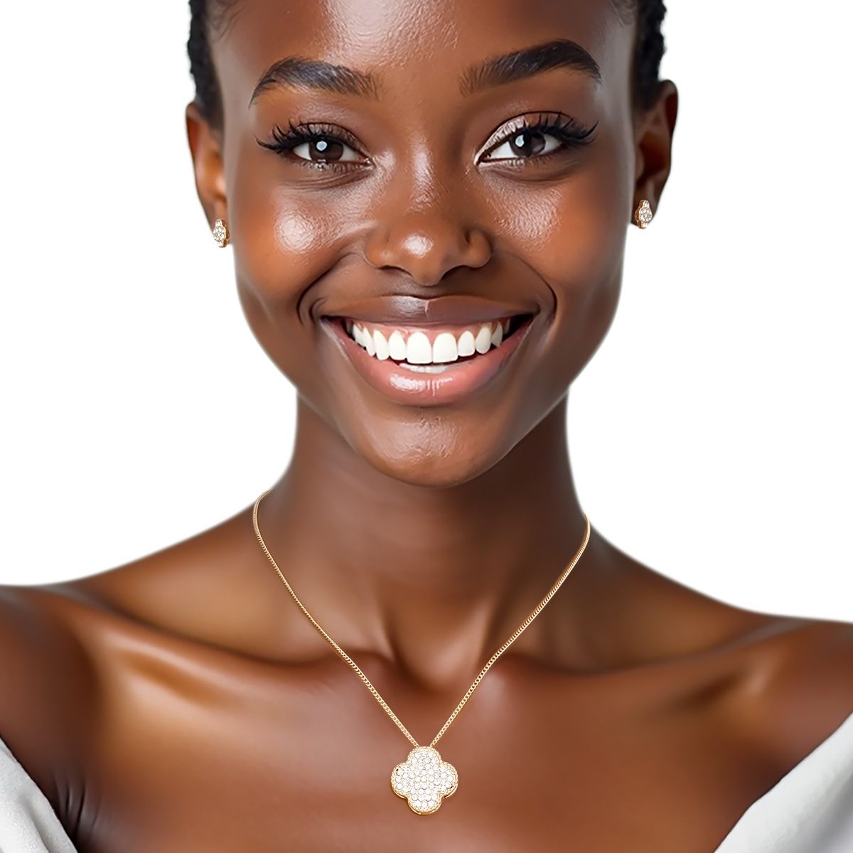 Pendant Pave Quatrefoil Clover Gold Chain Necklace