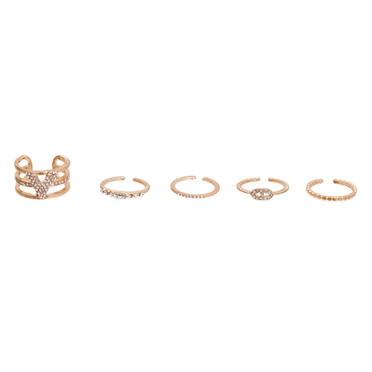 Gilded Glamour: Signature Rings Set
