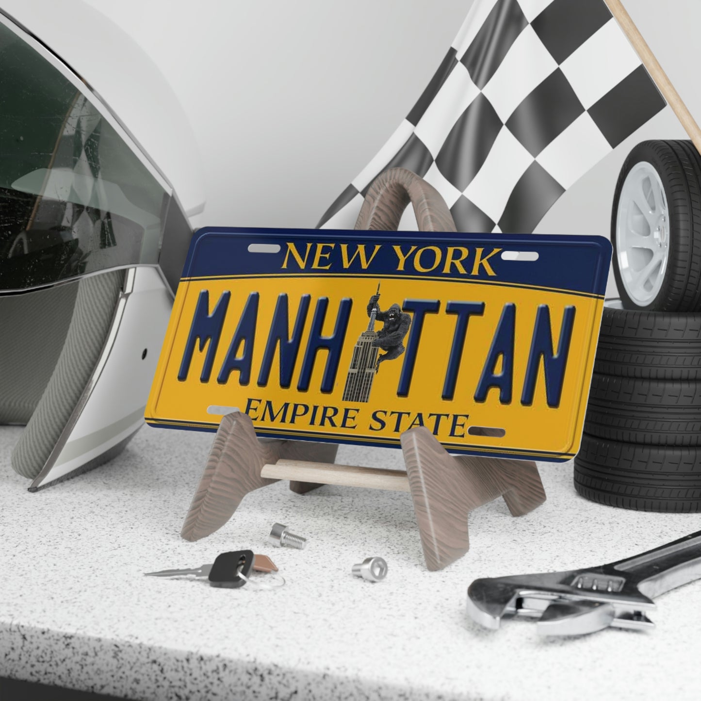 Kong Does Manhattan Vanity License Plate
